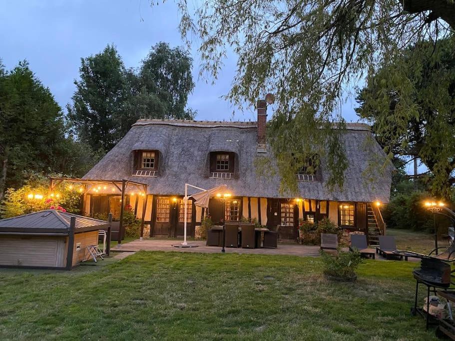 Chaumiere Familiale Weekend & Vacances Paisible Saint-Philbert-sur-Risle ภายนอก รูปภาพ