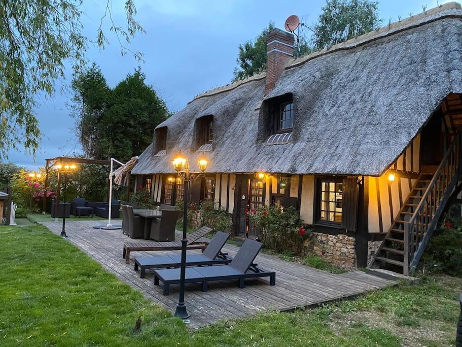 Chaumiere Familiale Weekend & Vacances Paisible Saint-Philbert-sur-Risle ภายนอก รูปภาพ