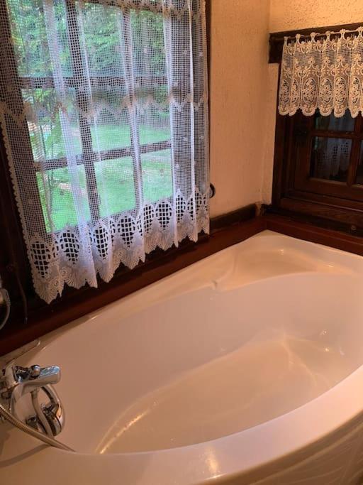 Chaumiere Familiale Weekend & Vacances Paisible Saint-Philbert-sur-Risle ภายนอก รูปภาพ